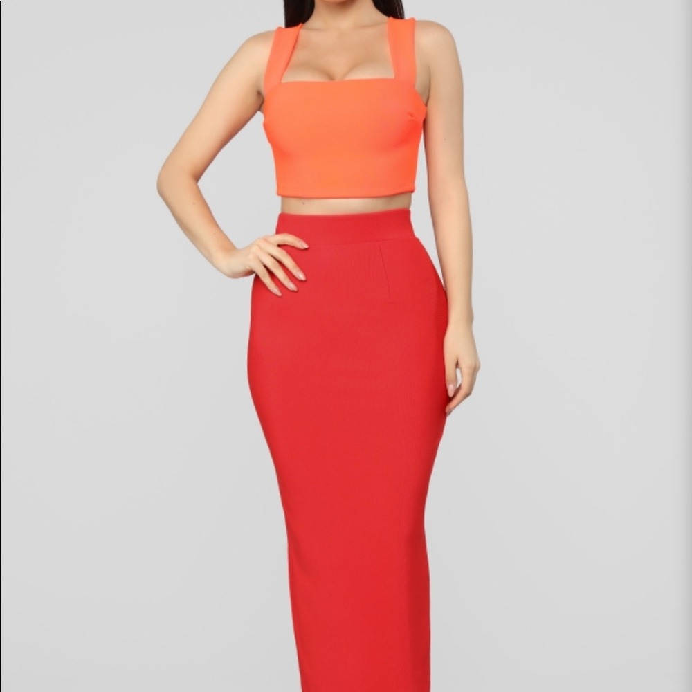 Skirt set
